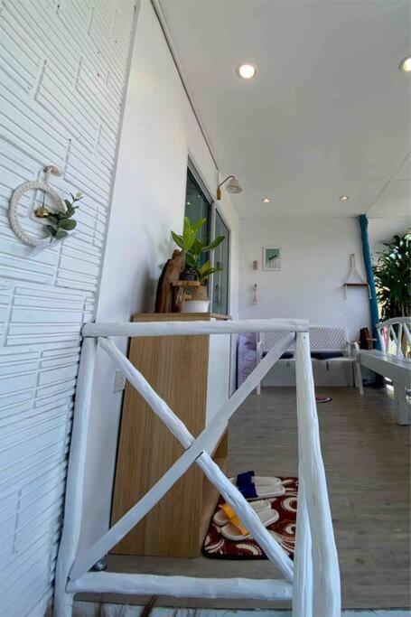 Kapila -cozy Two Bedrooms Beach House